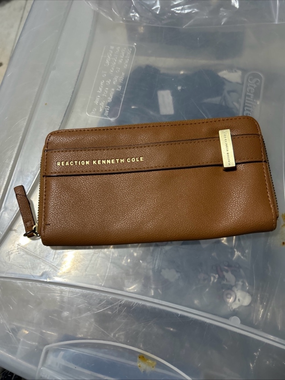 Reaction Kenneth Cole Cognac Pebbled Zip-Around Wallet